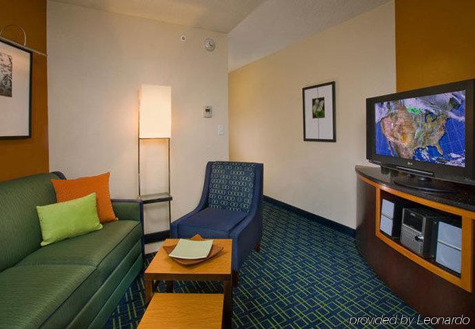 Fairfield Inn And Suites By Marriott Огаста Номер фото
